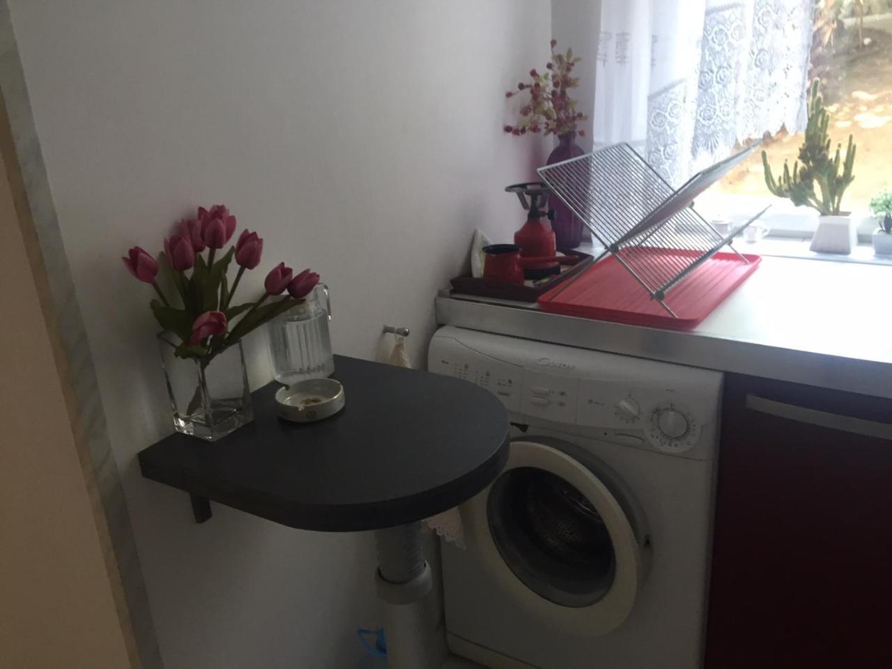 Apartment Botanicheskiy Sad Sutomore Eksteriør billede